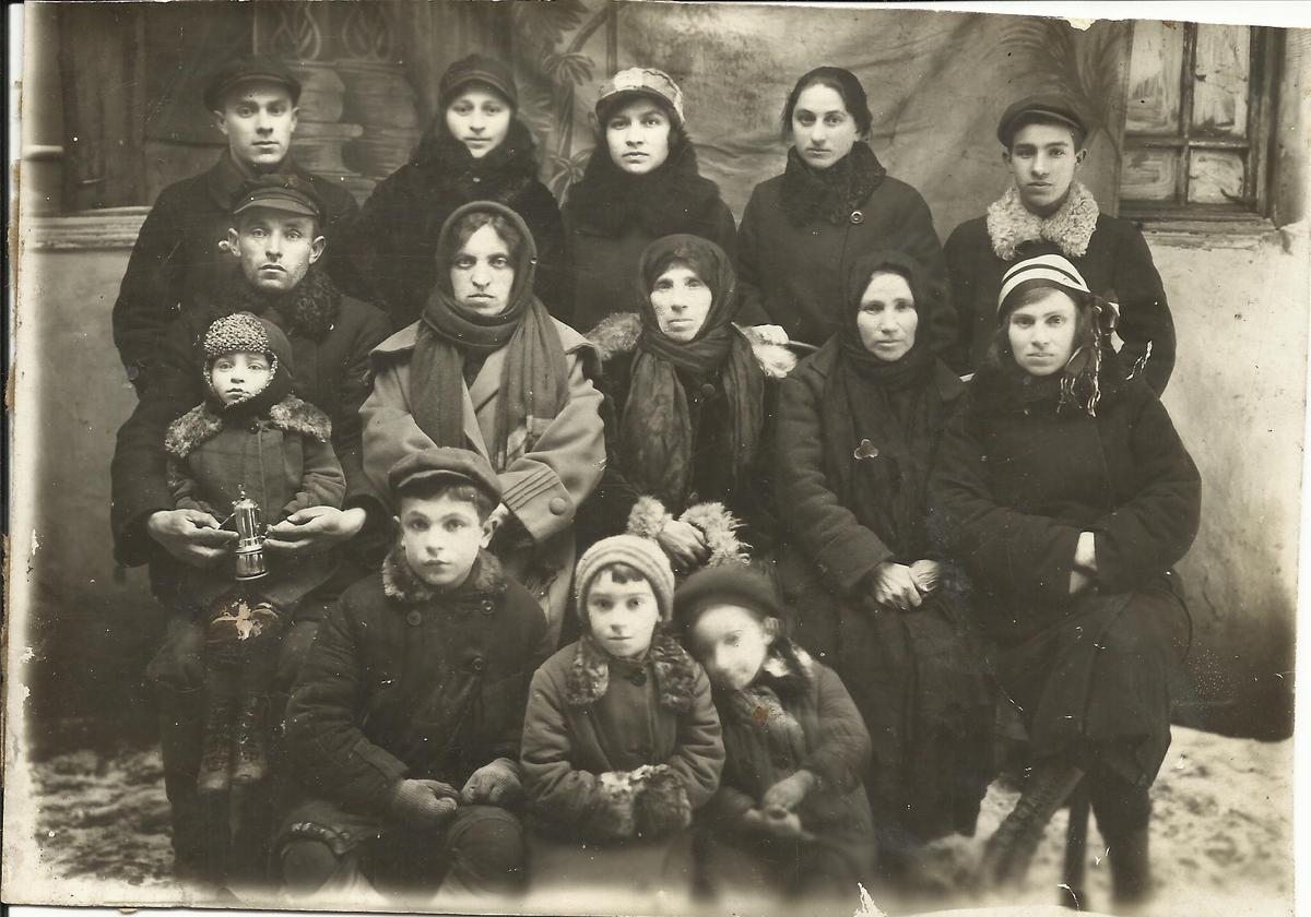Семья Шойхет и Шмуклер, 1928
